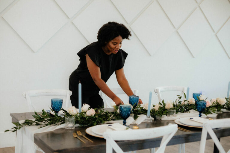 When Should I Hire a Wedding Planner?